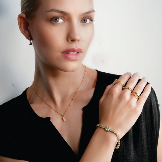 BEREA Gold: Tennis Bracelet with Large Zirconia (CZ) Centrepiece – Timeless Elegance for Every Occasion