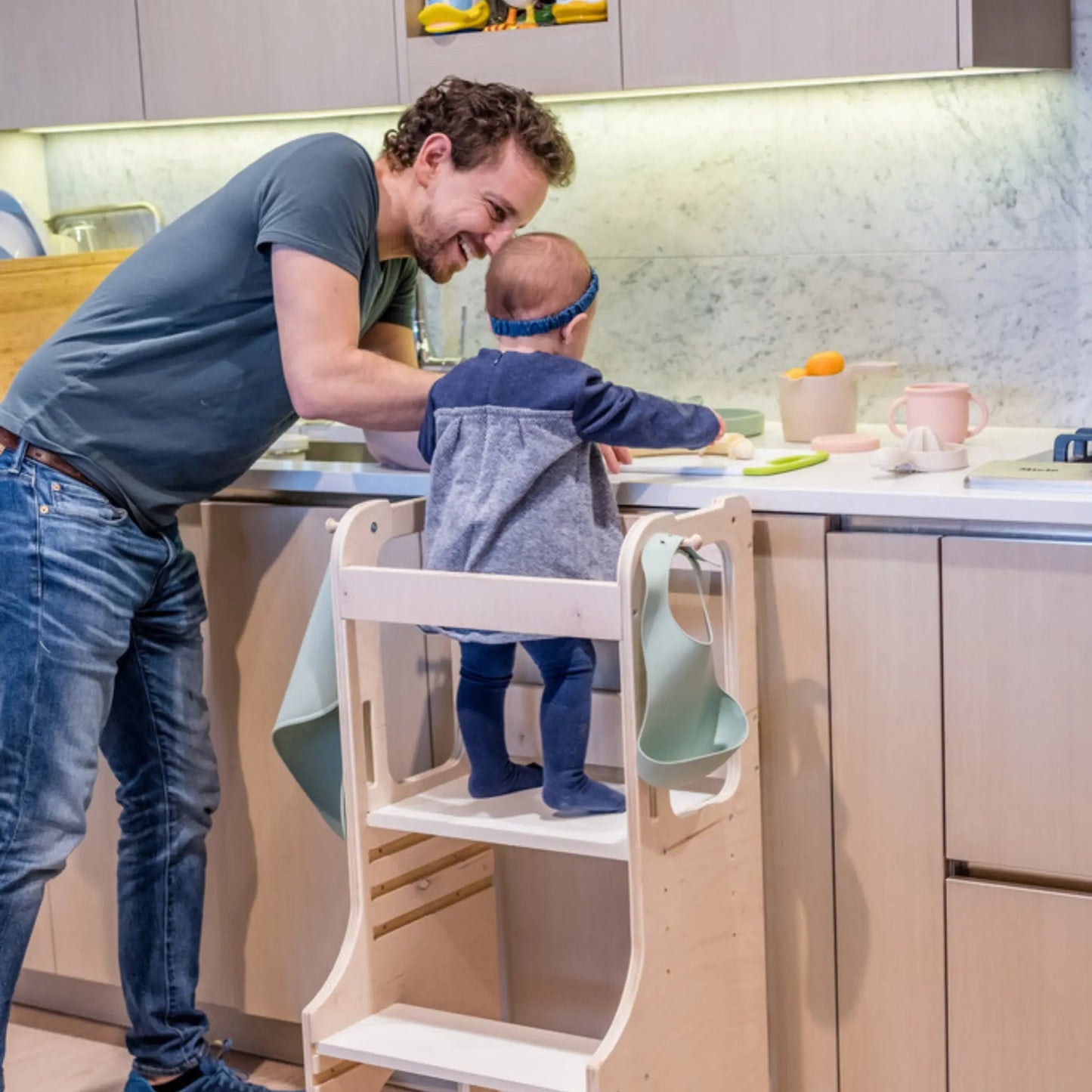 KIWI - Kitchen Tower, Activity and Learning Stool