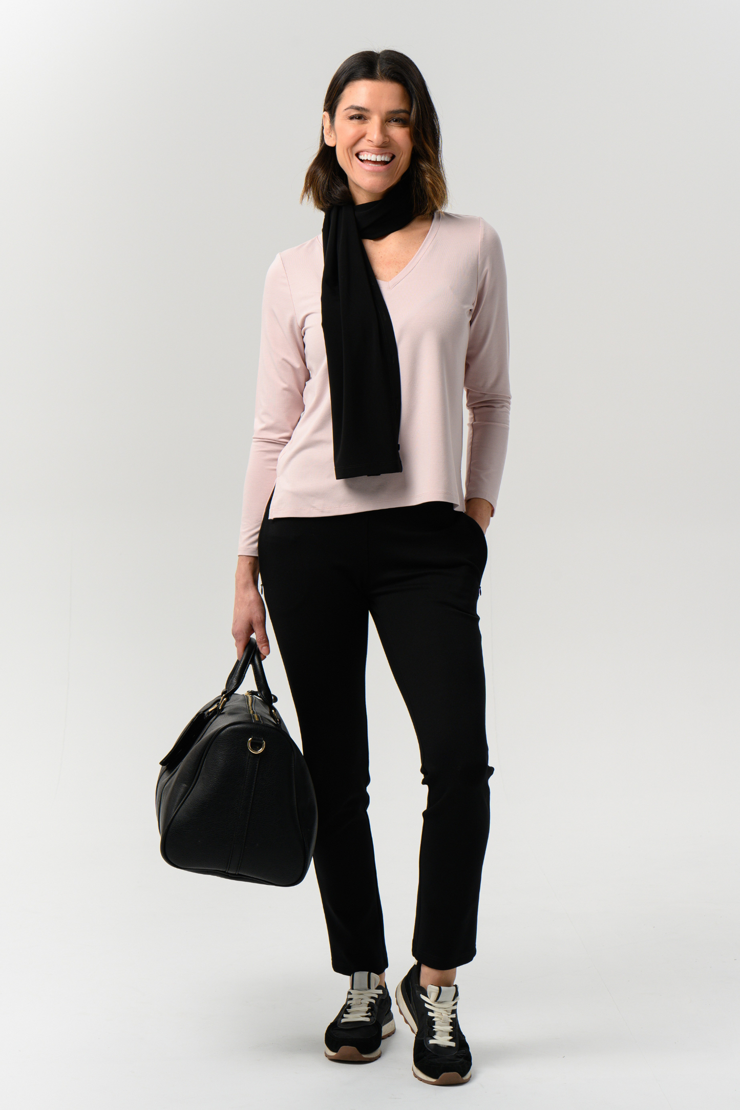 Albi Sustainable V-Neck Long Sleeve Shirt