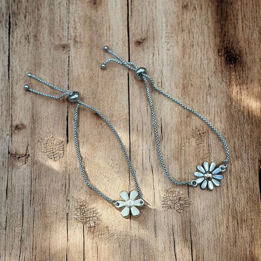 Adjustable Bracelet - Daisy