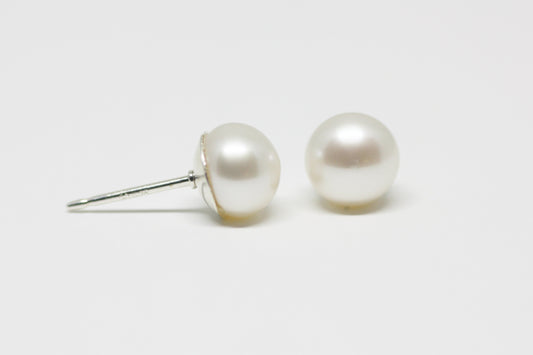 White Pearl Stud Earrings 6.5-7mm