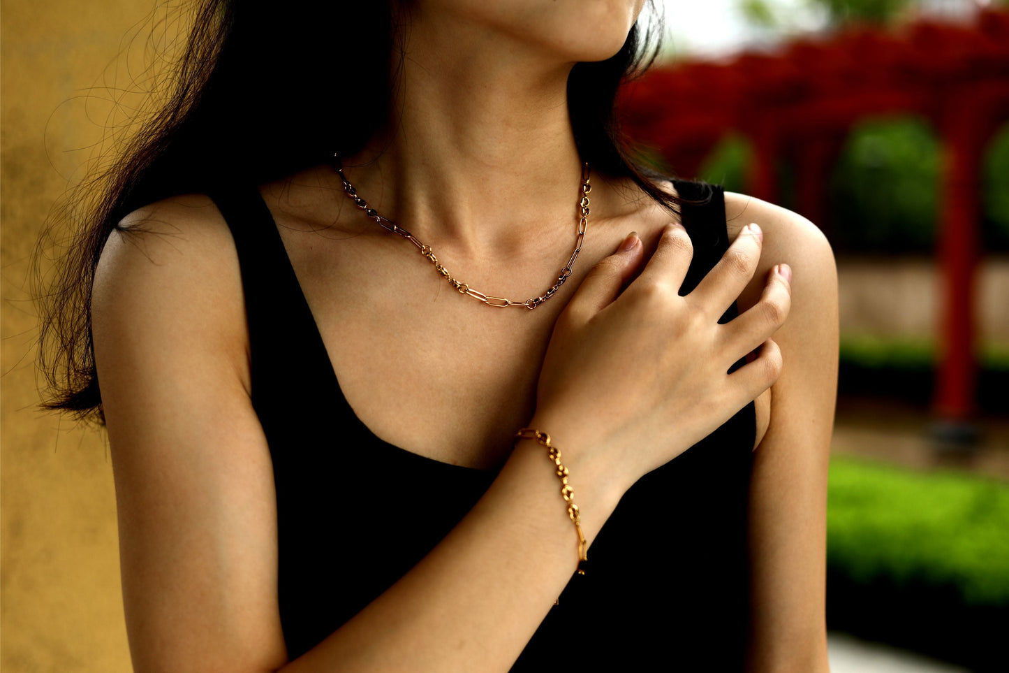 AMMA Gold: Paper-Clip & Oval-Beads Chain Necklace