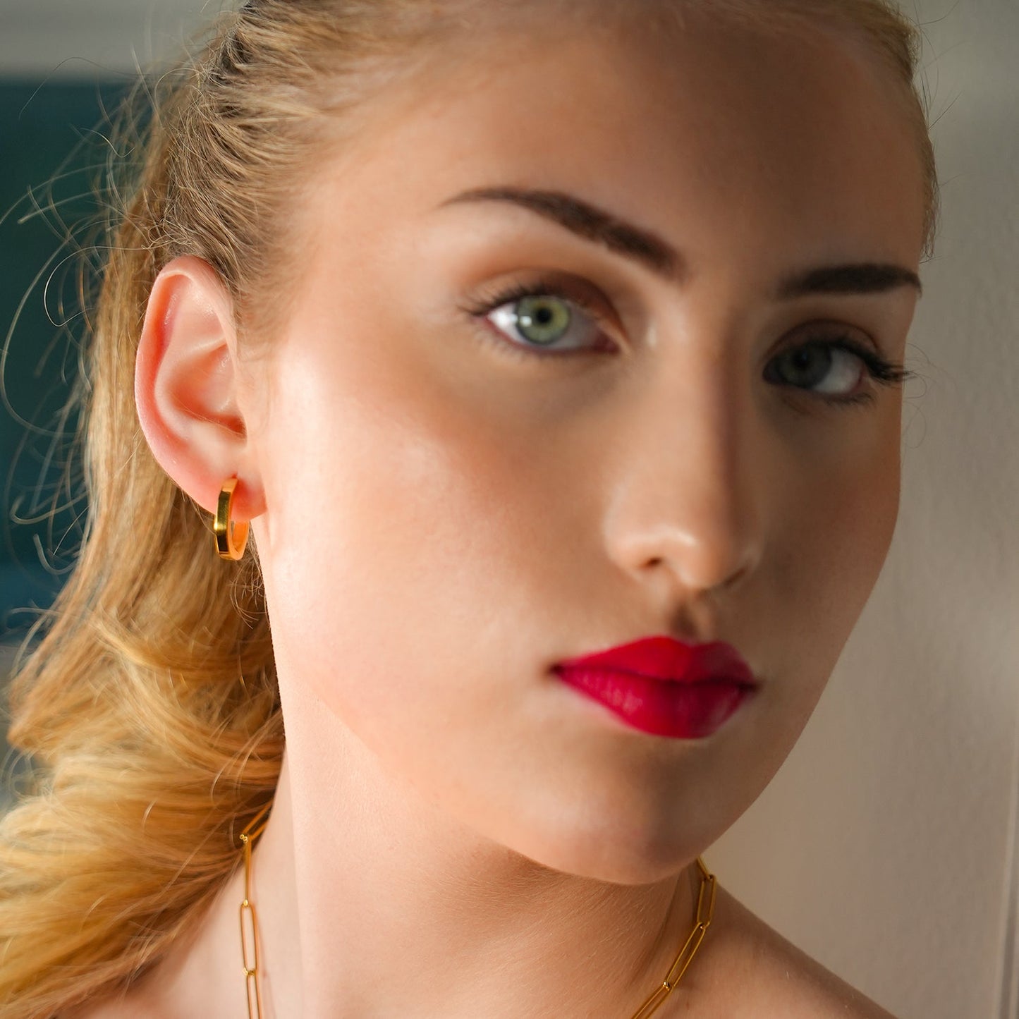 BOLZANO Gold: Hexagon Shaped Contemporary Hoop Earrings