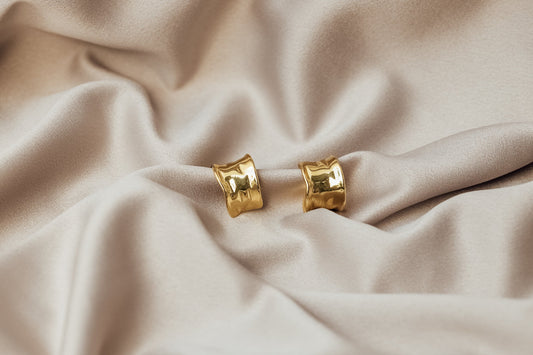 The Amelia Hoop Earrings ( Gold & Silver )