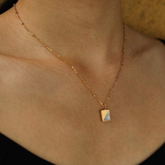 ELU Minimalist Metal & Shell Square Pendant Necklace