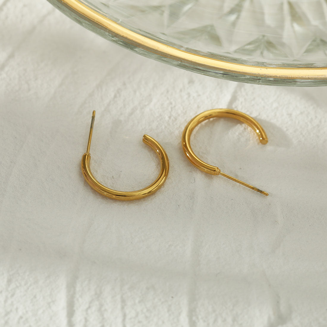 FLORA Hoop Earrings