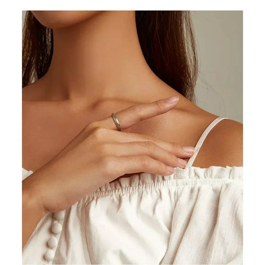 Vintage 925 Sterling Silver Embossed Pattern Ring - Elegant Fine Jewelry For Women