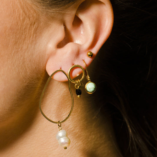 Style JAZMIN : Stud Earrings with Mini Charms