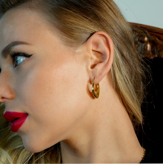 KAMIRA Gold: Asymmetrical Geometric Hoop Earrings