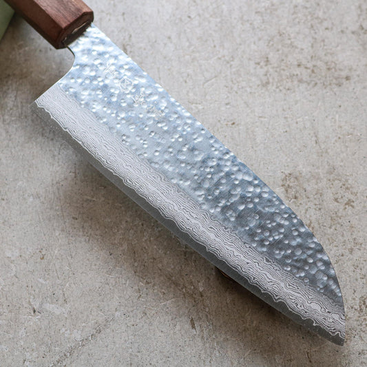 Makoto Kurosaki Damascus Tsuchime Santoku 165 mm