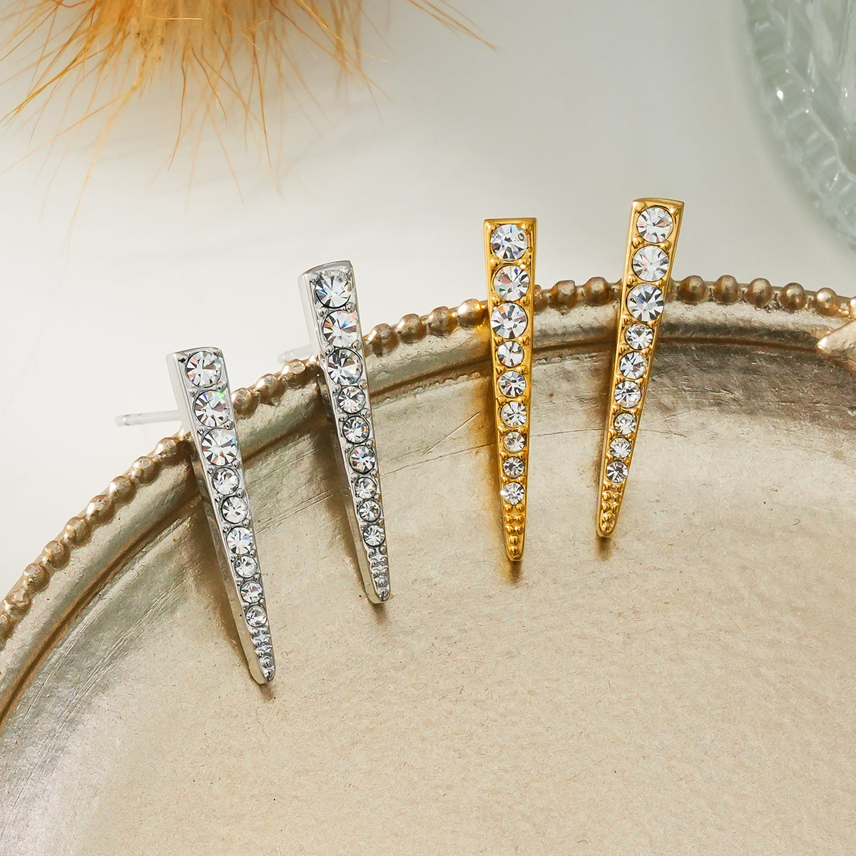 MAGNOLIA Gold: Minimalist Pavé Zirconia Embedded Bar Stud Earrings