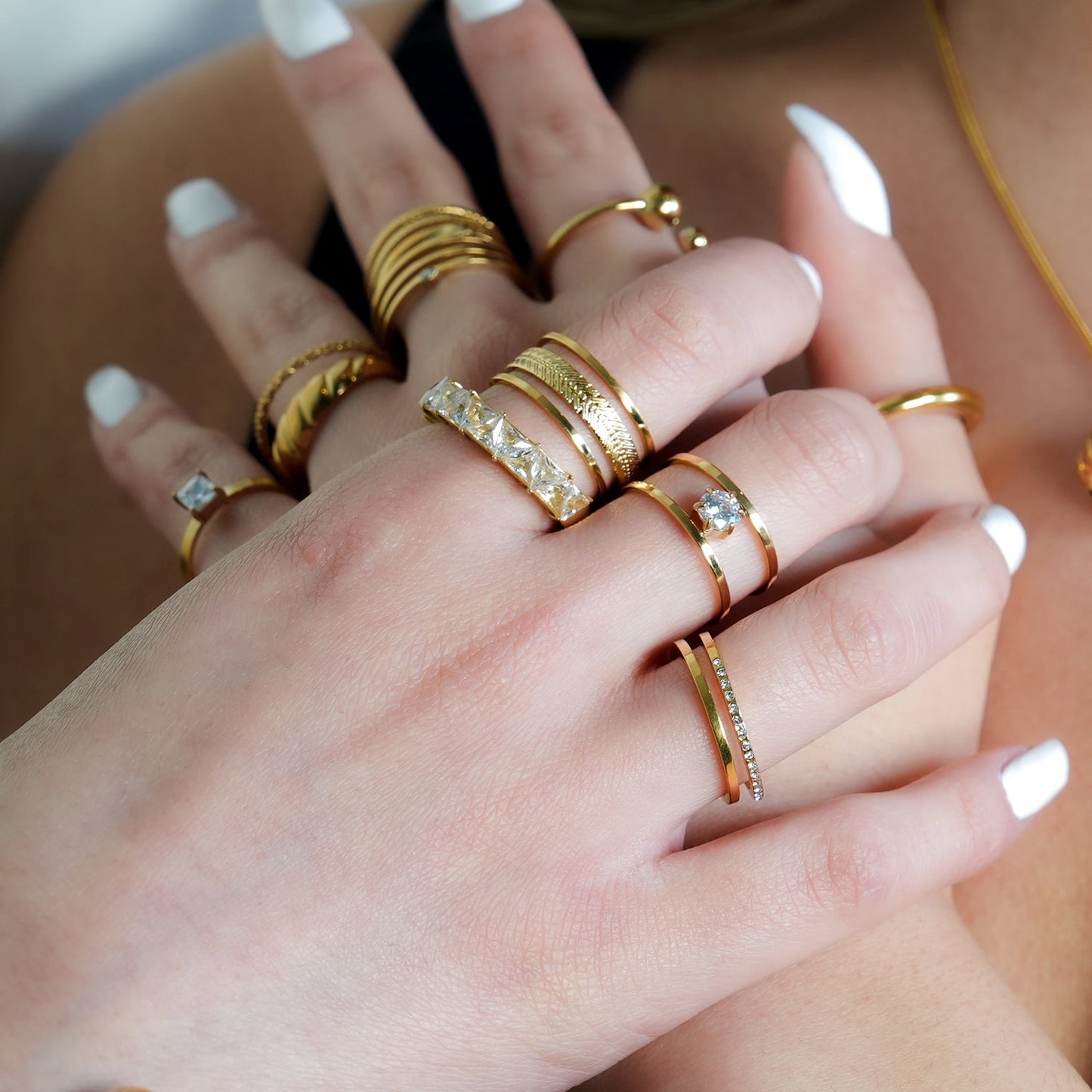 MATHEO: Triple Stacked Textured Gold Ring