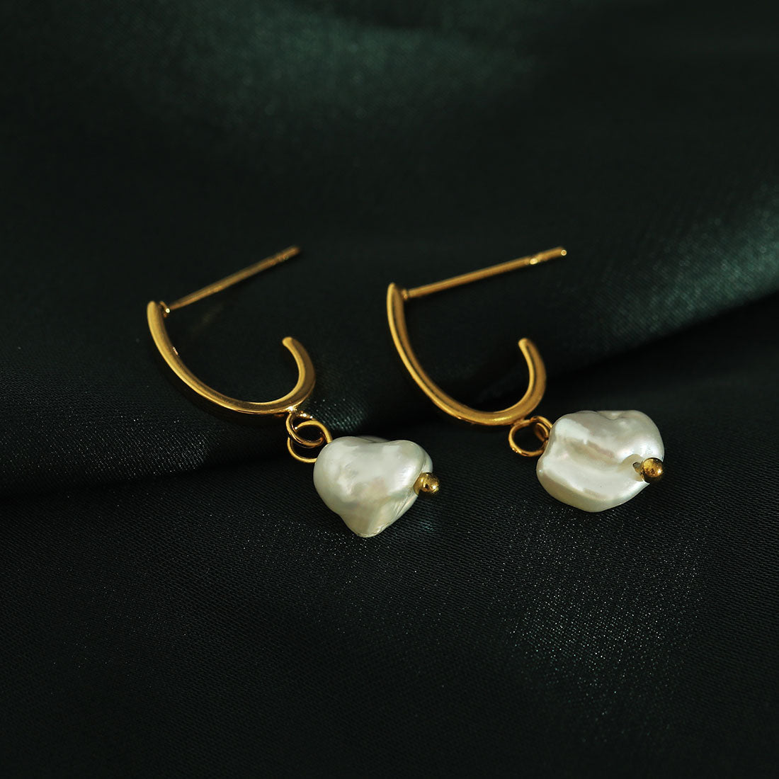 MILANO: Natural Freshwater Pearl J-Bar Drop Earrings in Gold