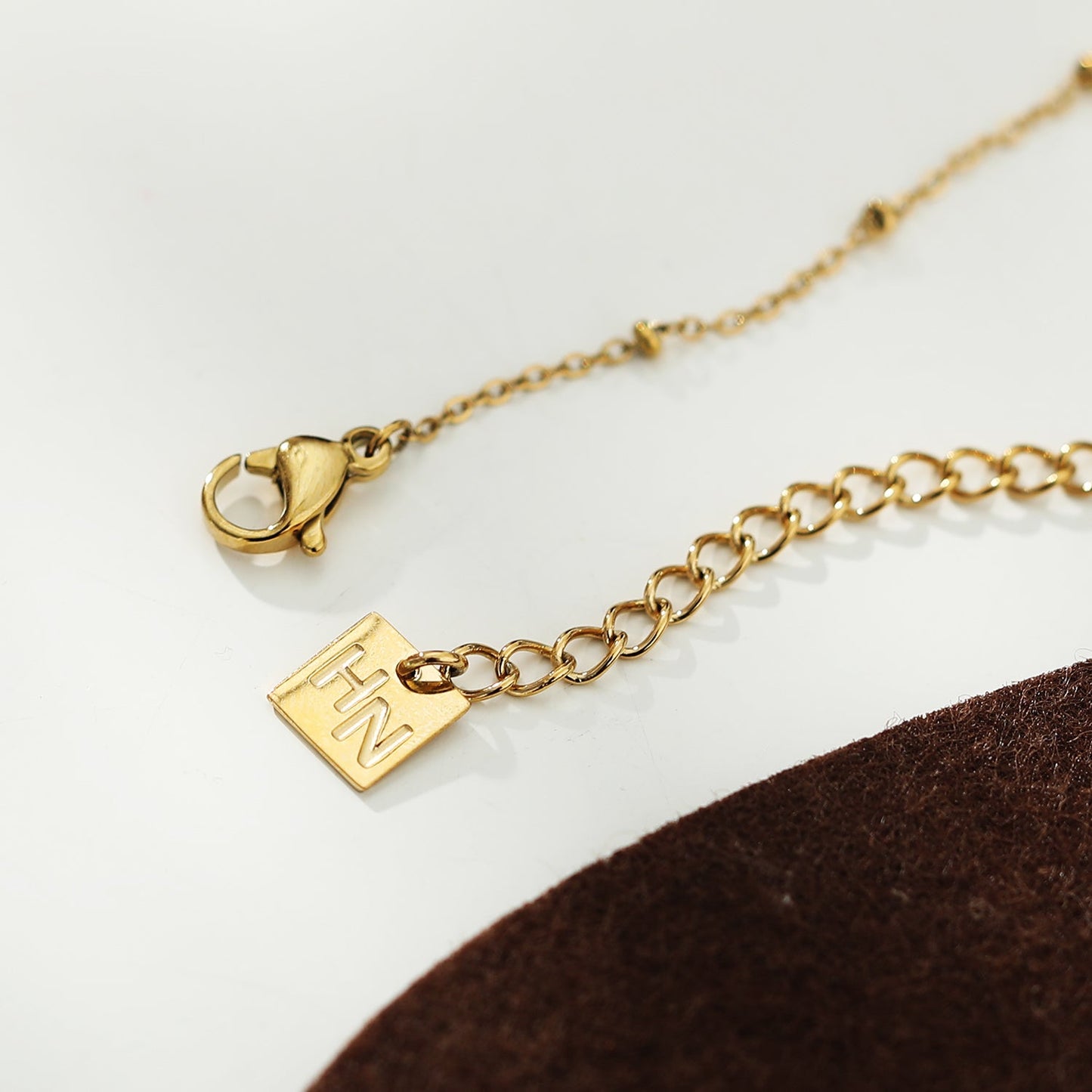 KIMI Beaded Gold Chain with Dainty Pavé-Set Zirconia Pendant