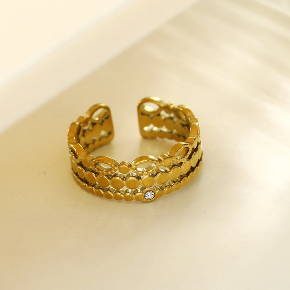 PERLA: Vintage Inspired Multi Staked Ring with Solitaire Zirconia Gemstone