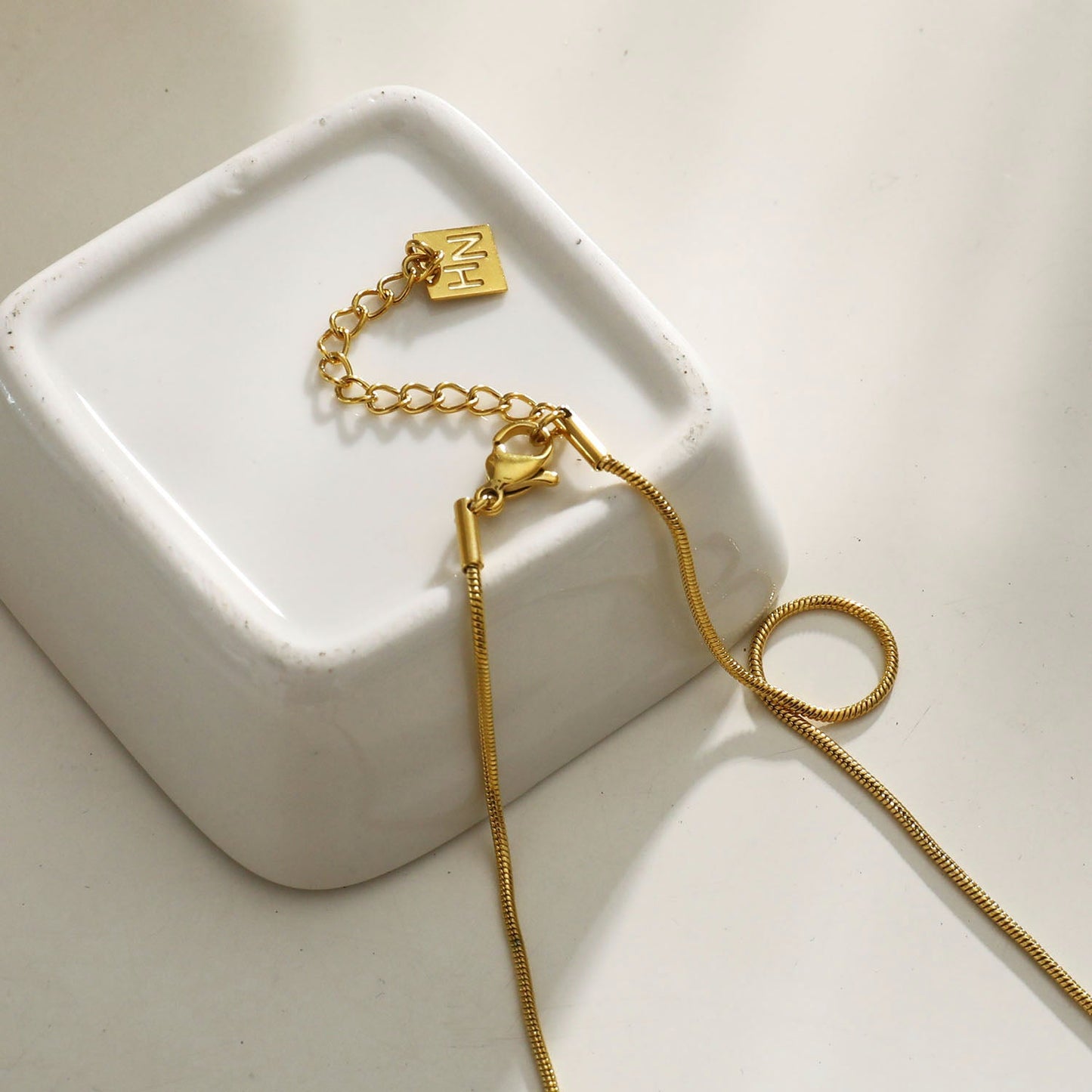 PEDRINA Duo Stick Detail Gold Chain Necklace