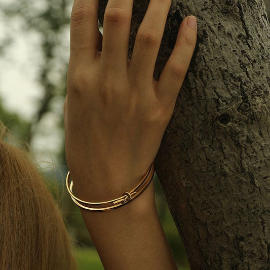 TIED: Knot Detailed Stacked Bracelet in Gold