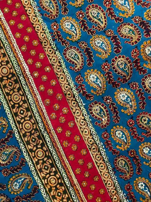 STAFF HOLD PRC7675 Avatar Pure Silk Maxi Dress with Belt