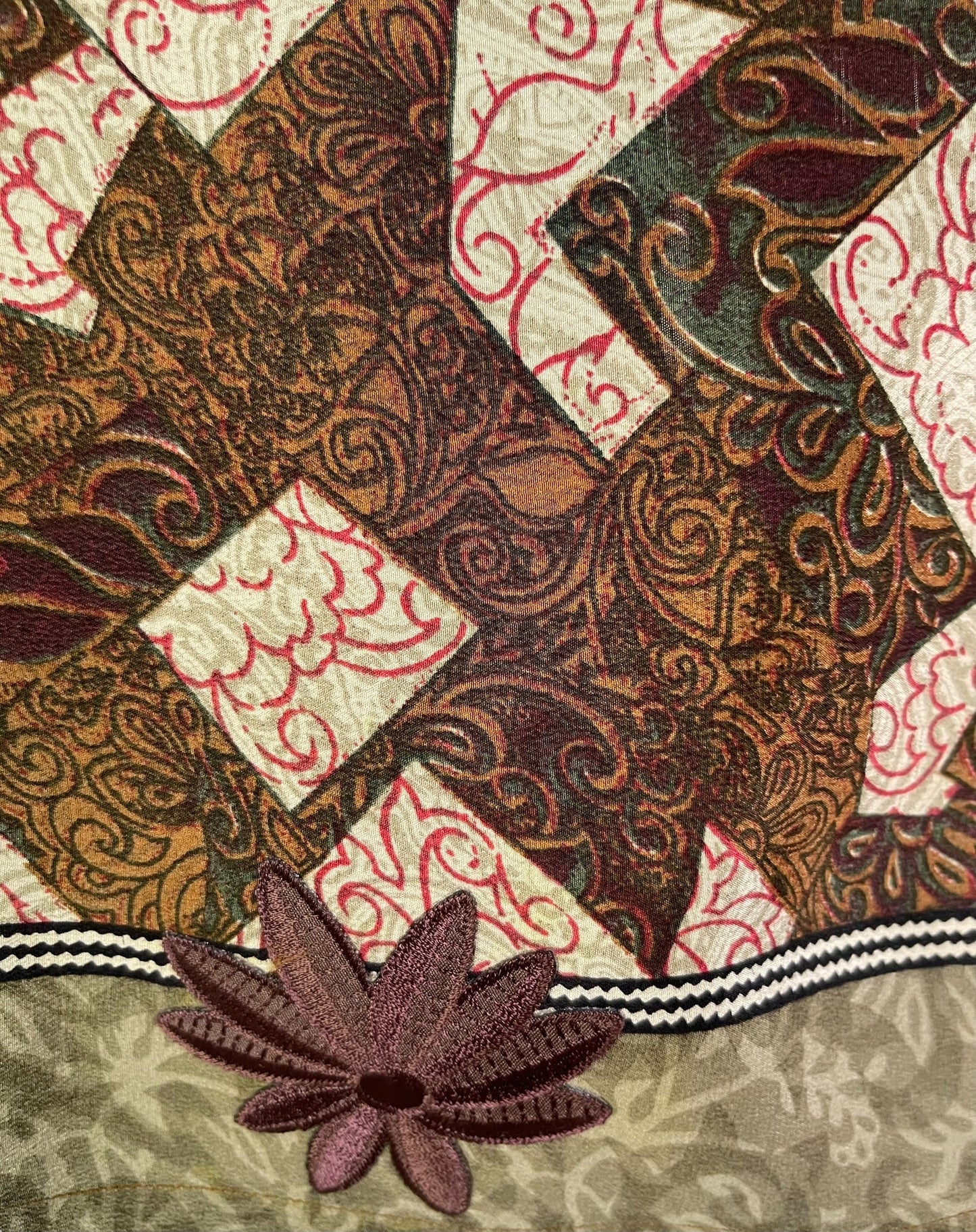 PRC7283 Avatar Pure Silk Capelet Poncho