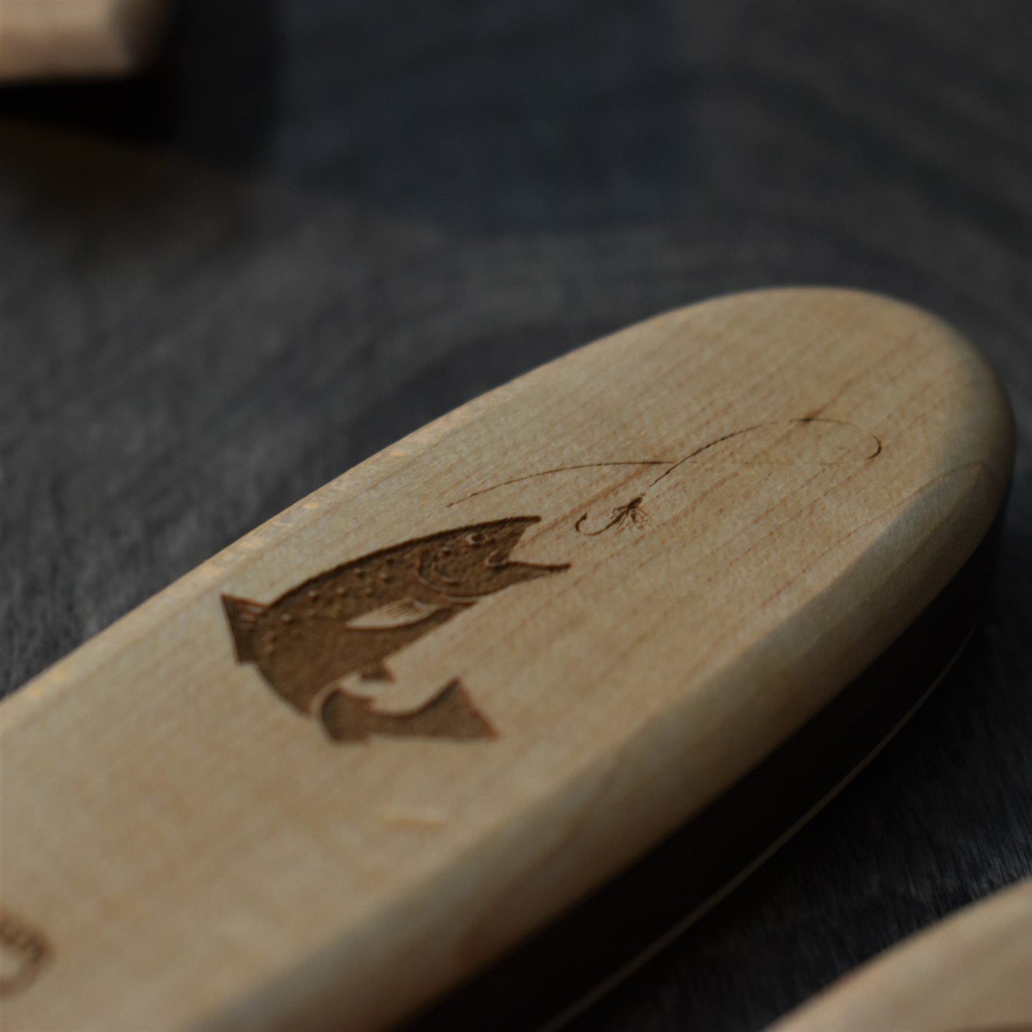 Décapsuleur polyvalent en bois “l’Ultime D-Cap”