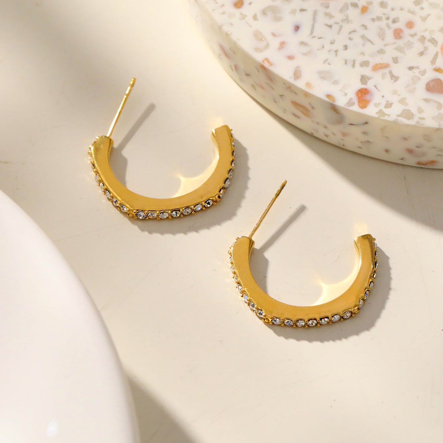 WISHAW: Pentagon-Shaped Circle Hoop Earrings with Dazzling Pavé Zirconia Gemstones