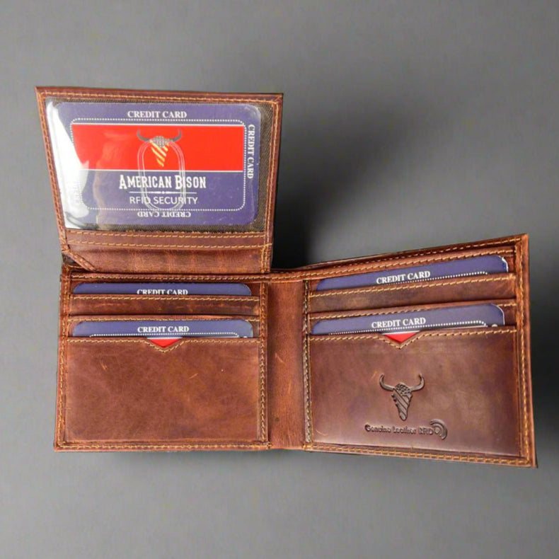 Men’s Bifold Flip-Up Cow Leather Wallet