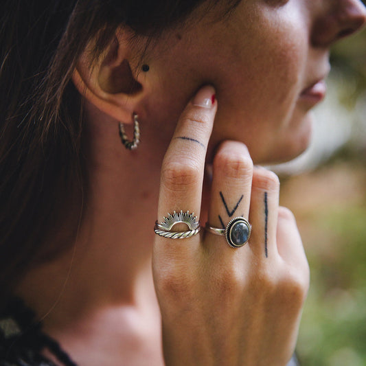 Bague en argent sterling 925 et Labradorite | MORGANE