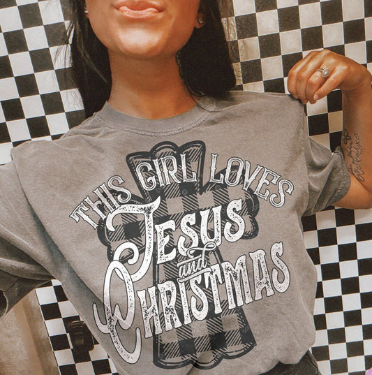 Sweatshirt Hoodie Or T-Shirt Christmas This Girl Loves Christmas & Jesus