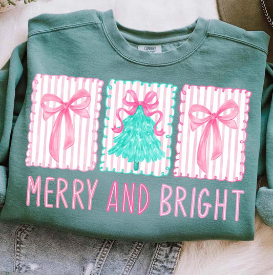 Hoody Crewneck Merry and Bright – Pink Bows & Christmas Tree Holiday Design