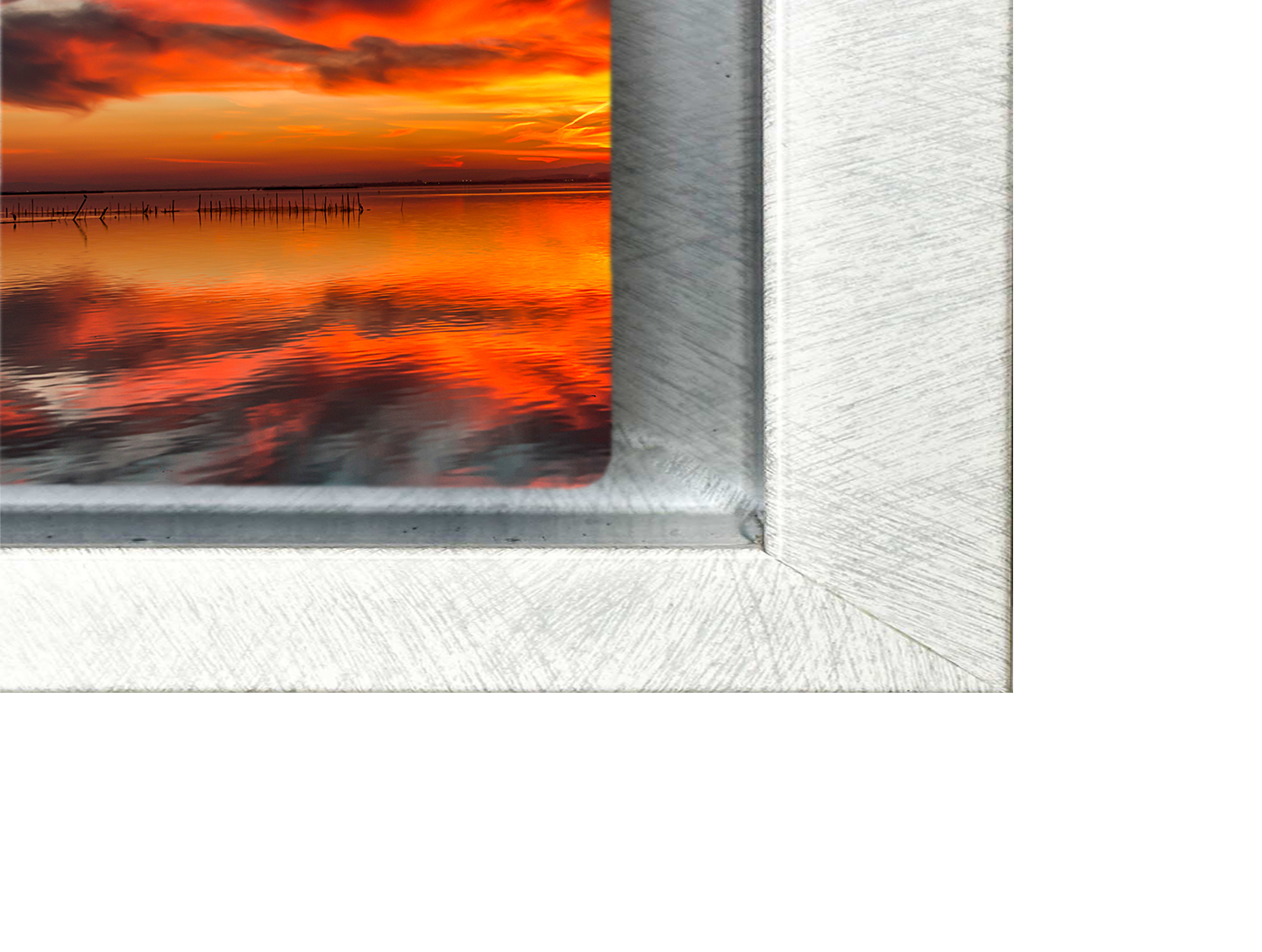 Floating Frame Brushed White