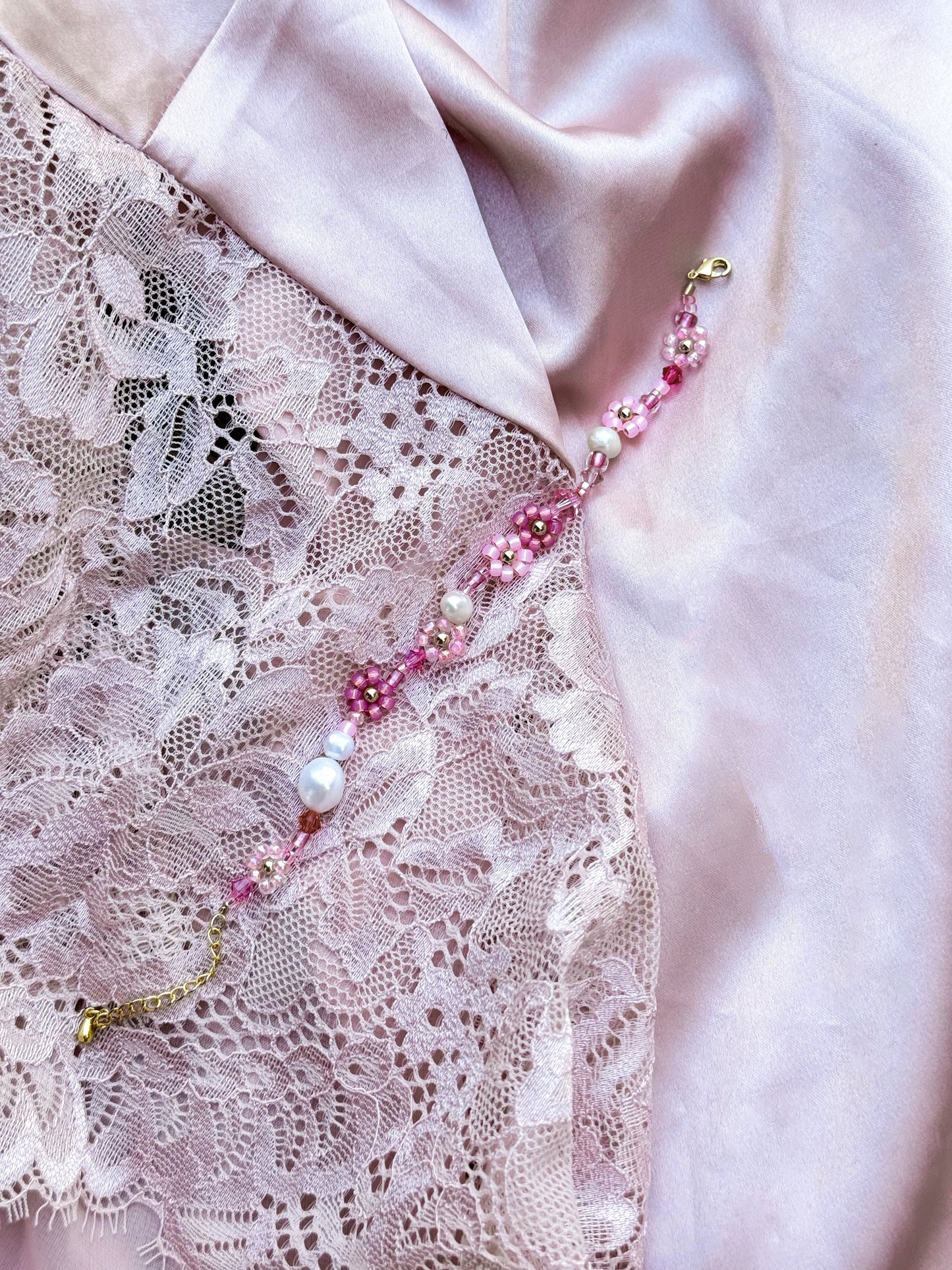 The “Lover” Daisy Bracelet & Anklet