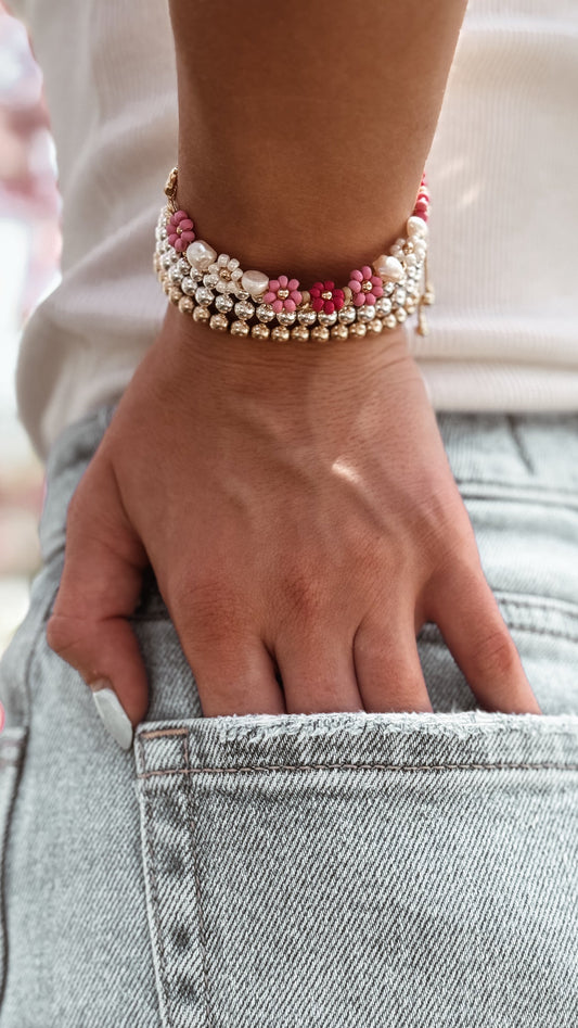 The Daisy Bracelet & Anklet in Frosé