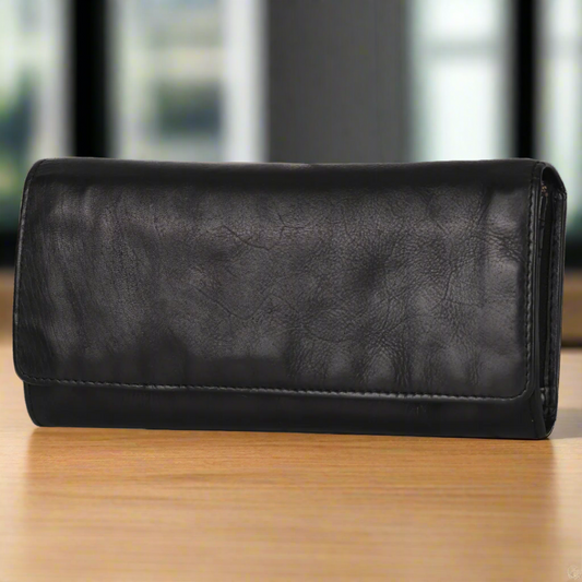 MET Women's Leather Clutch Wallet
