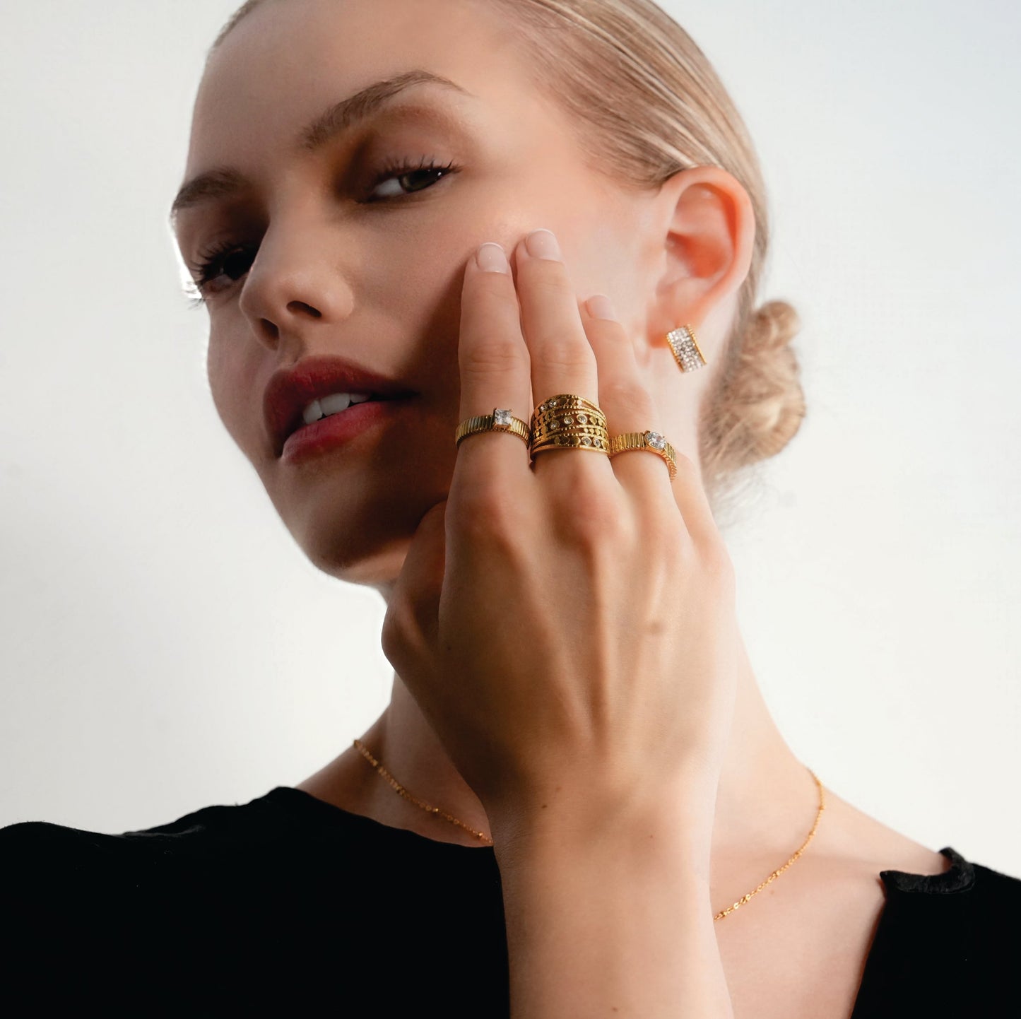 BUENA Multi Banded with Zirconia Stacked Ring