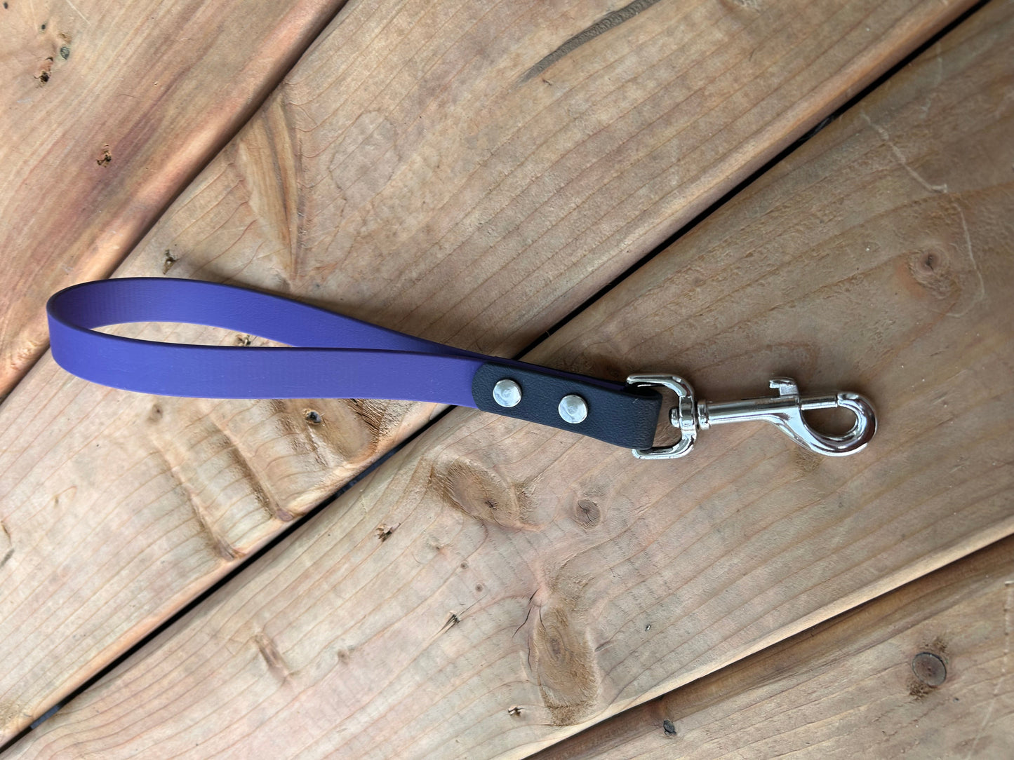 Poignée Rapprochement en Biothane pour chien - Fait Main au Québec