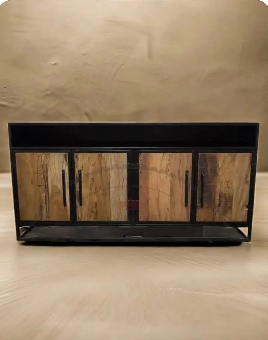 Buffet bois Recyclé sur structure d'acier noir