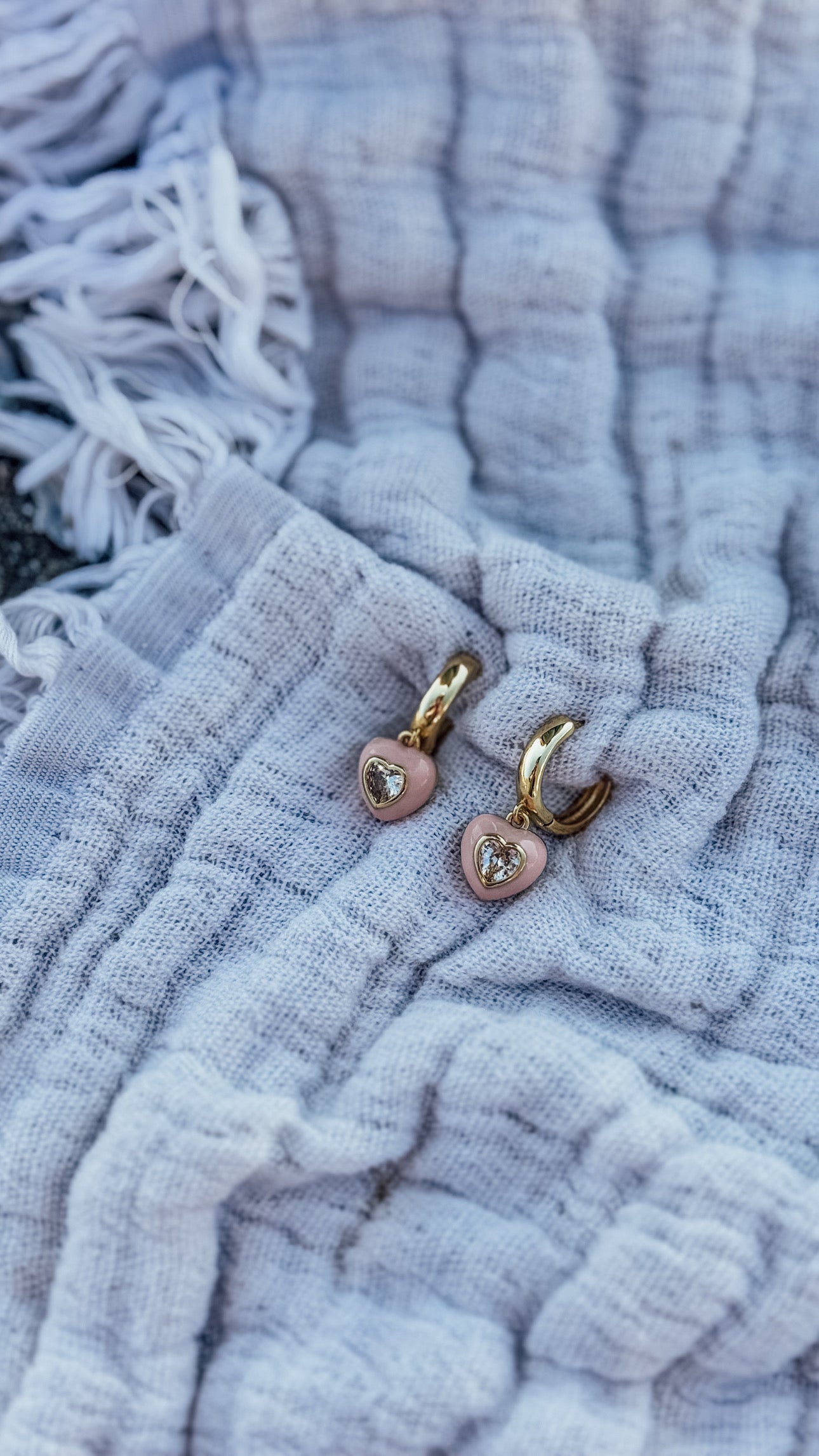 The Davie Heart Huggies