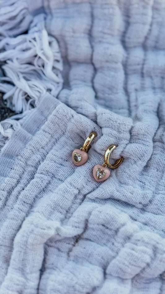 The Davie Heart Huggies