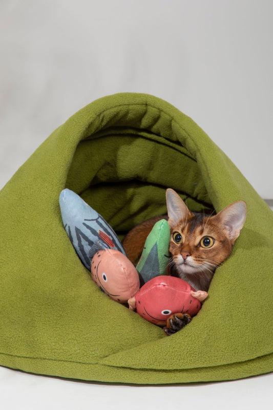 Fleece Semi-Enclosed Pet Bed | Momopets™ CozyDen Series