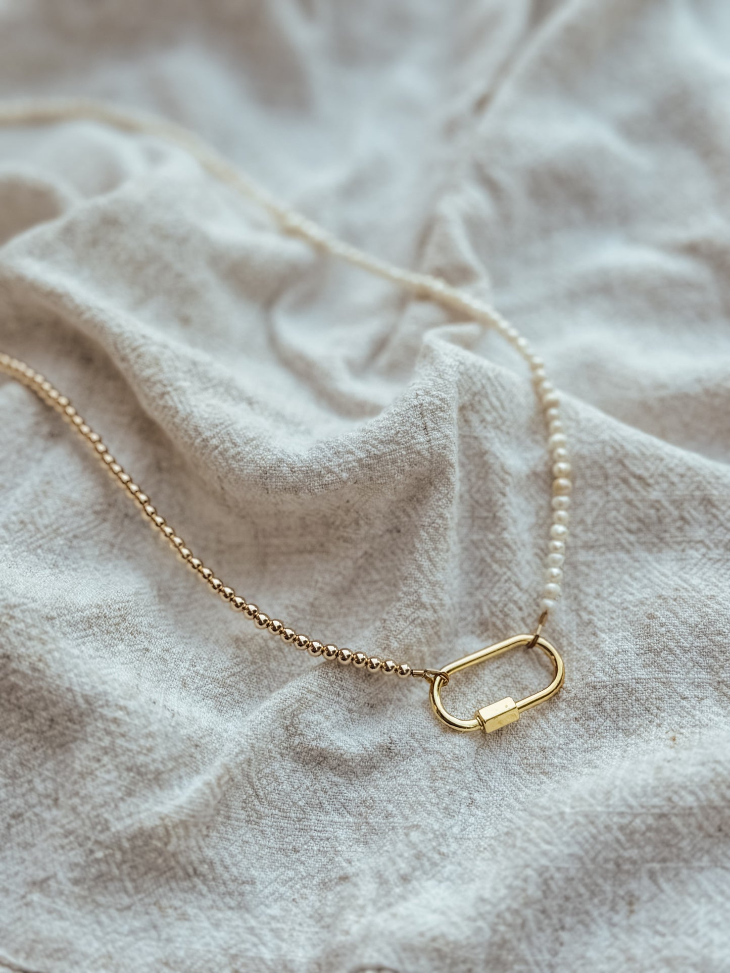 The Manhattan Necklace