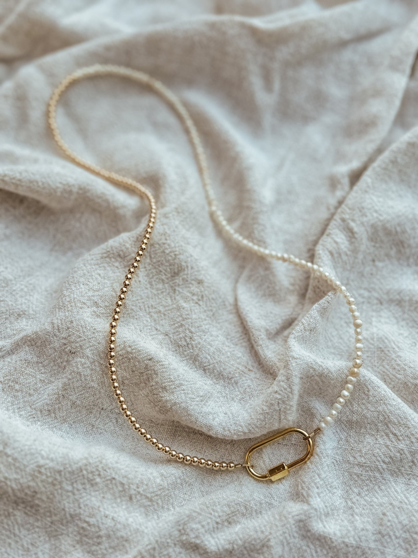 The Manhattan Necklace