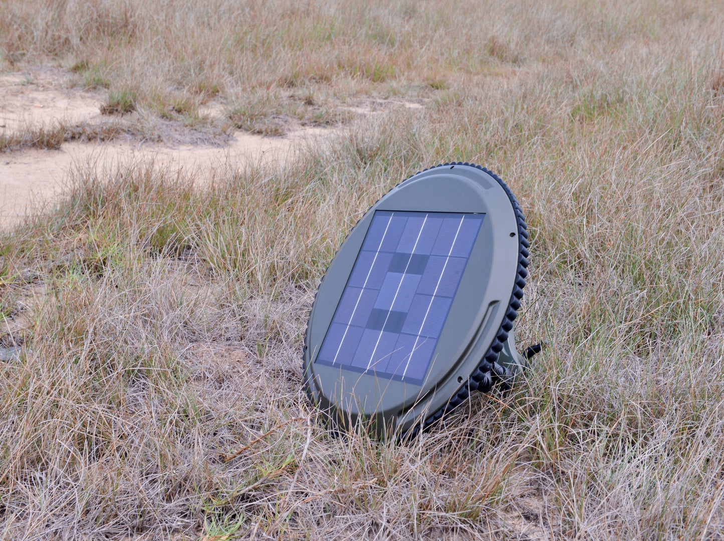 TRU De-LIGHT Singing Music Solar LED Light - Strong BT Speaker/Main Light+3 Detachable Multi Mode Lights/Tripod+Carry Bag