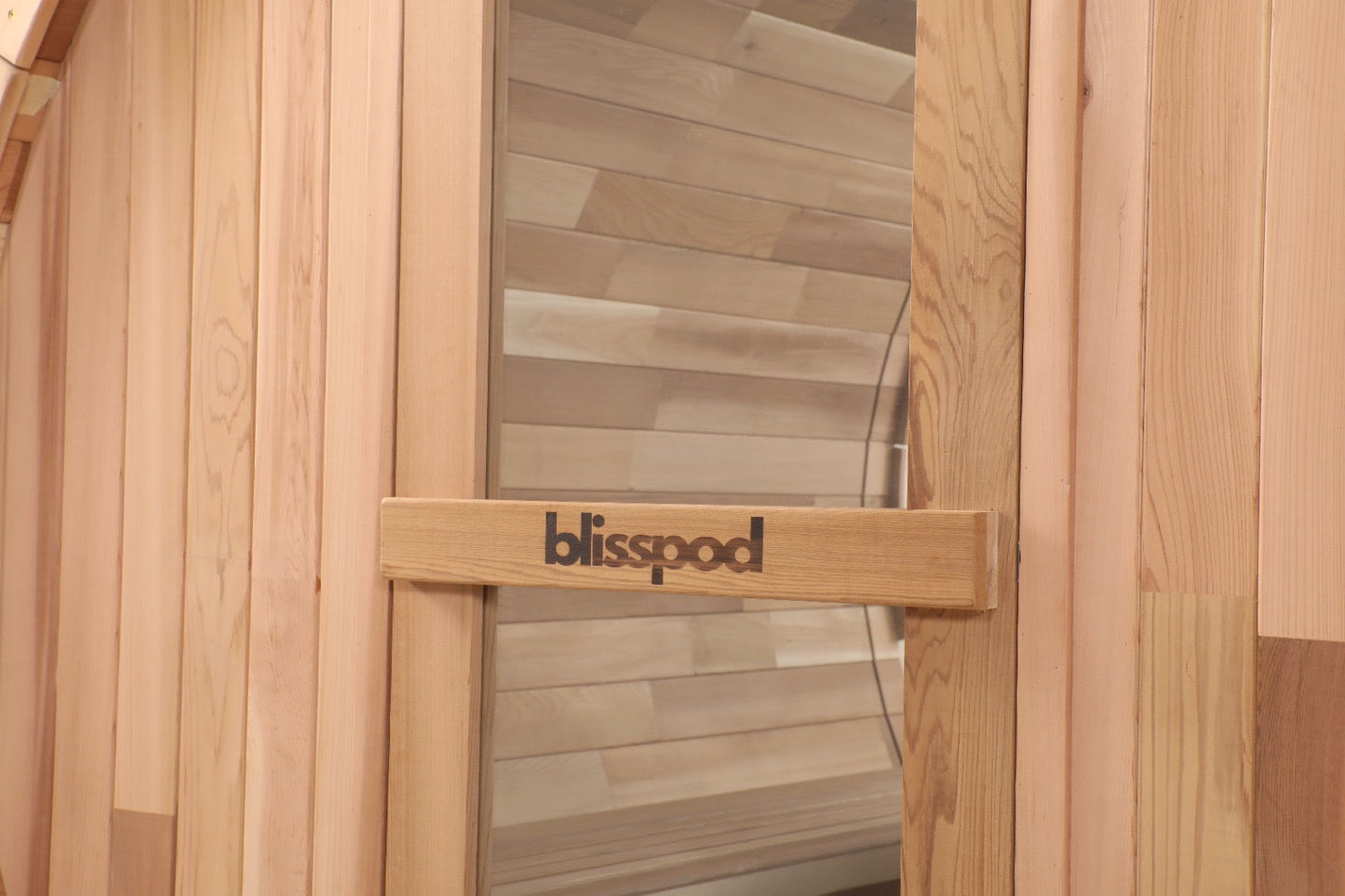 Blisspod | Prague | Canadian Red Cedar Outdoor Steam Barell Sauna, 2-4 / 4-6 persons with Full Glass Back & 2 front Porch seats
