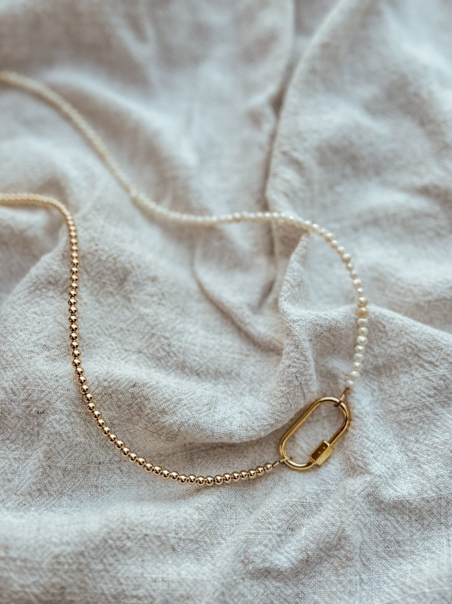 The Manhattan Necklace