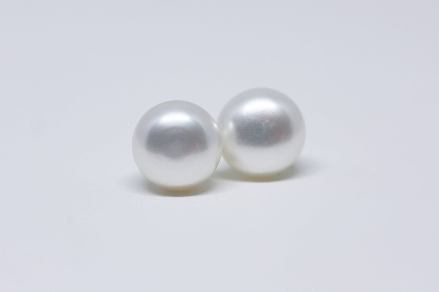 White Pearl Stud Earrings 7-7.5mm