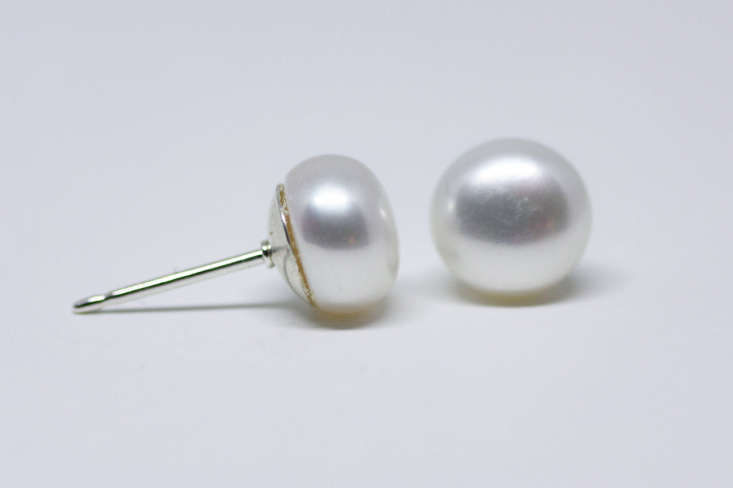White Pearl Stud Earrings 7-7.5mm