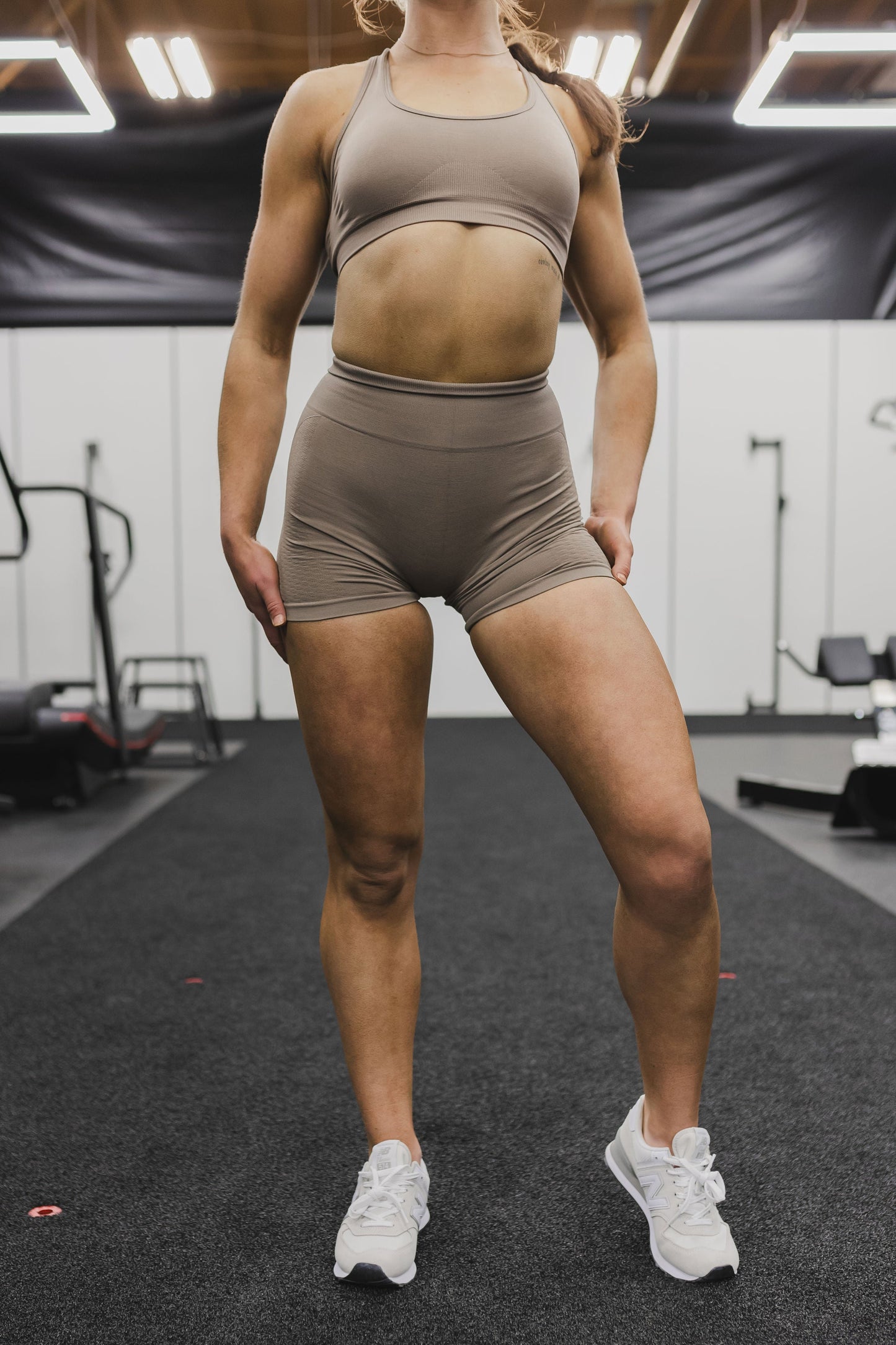 Silhouette Shorts *Mini Scrunch