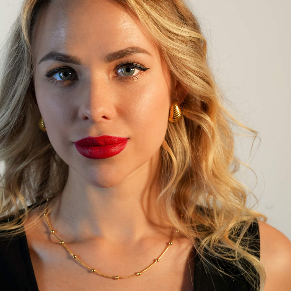 ADIRANA: Teardrop Beauty - Textured Lines Stud Earrings