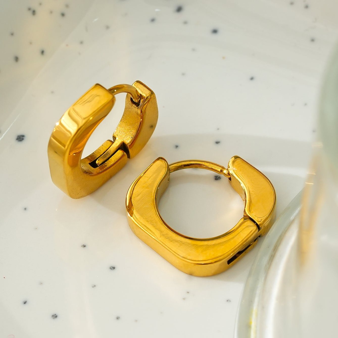 AIRA Gold: Industrial Chic-Tiny Rounded Squared Hoop Earrings