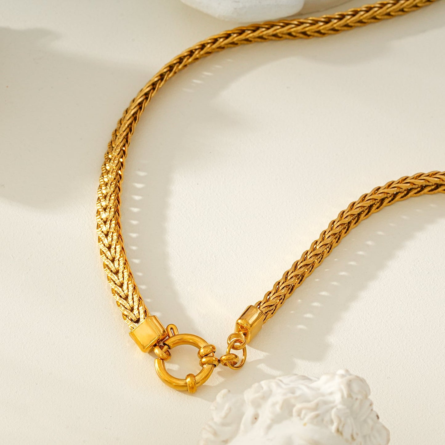 ALICE Gold: Chunky Link Chain Necklace with Ring Fastener Pendant
